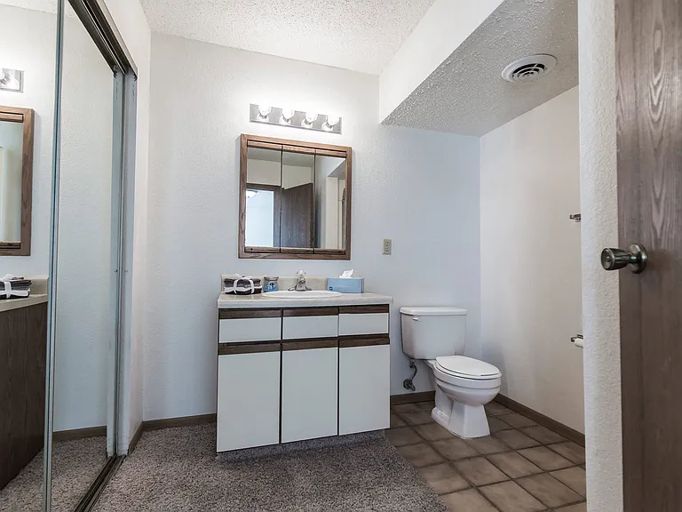 Sunview — Photo 25