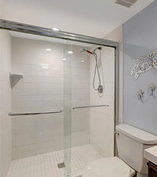 1581 Gulf Blvd #302N — Photo 20