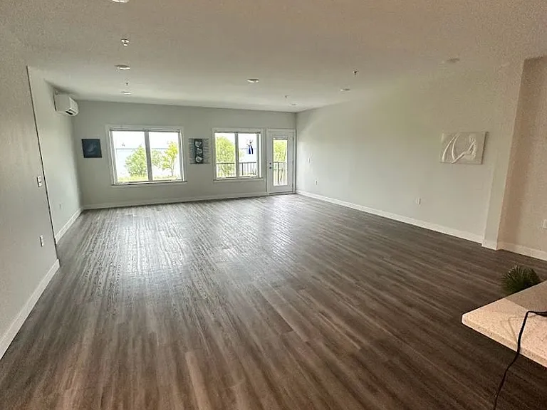 715 Lake Shore Dr NE #115 — Photo 24