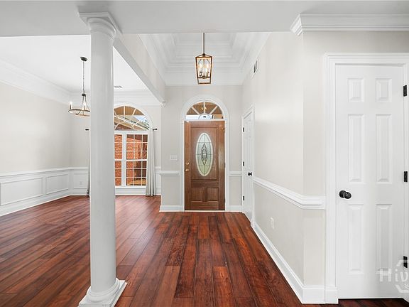 5th image of 304 Flat Bush Drive