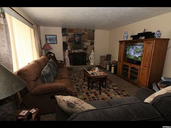 2nd image of 4274 S Deno Dr
