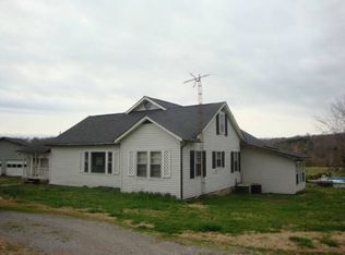 445 Cumberland Valley Rd, Mc Ewen, TN 37101