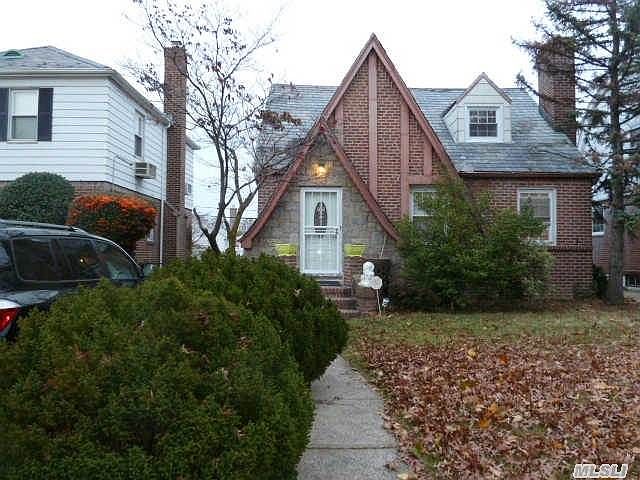 1st image of 5639 Bell Blvd