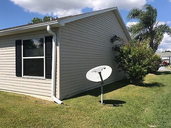 3rd image of 1324 Cameroon Ct