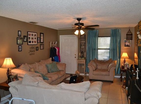 3rd image of 8722 Bobcat Ln
