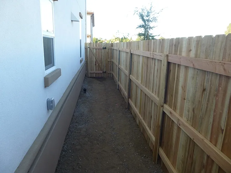1945 Celebration Ave — Photo 16