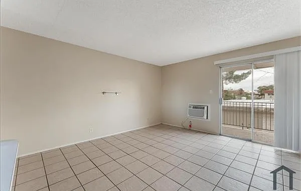 840 King Richard Ave #18 — Photo 8