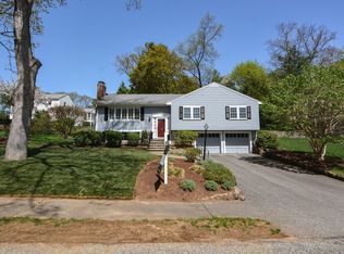 35 Windemere Rd, Wellesley, MA 02481