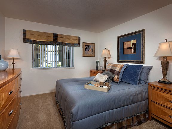 5th image of 9130 Kiefer Blvd APT 25