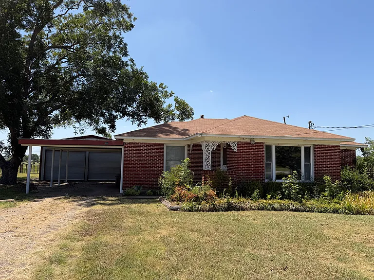 420 Barnes Bridge Rd — Photo 1