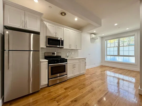 225 Howard Avenue image 1 of 9