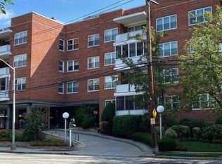 ONE Kensington Gate PENTHOUSE 1, Great Neck, NY 11021