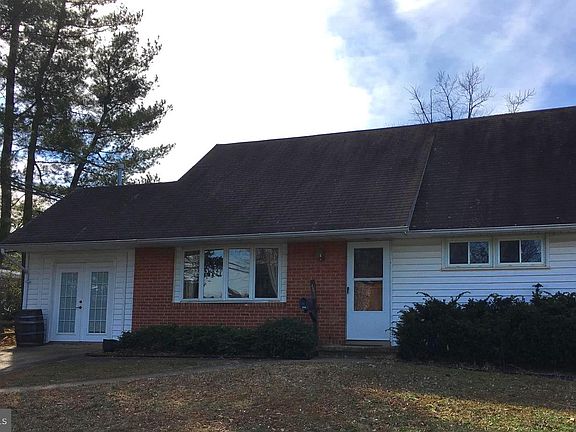 2nd image of 116 Whip Ln