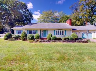 585 Union St, Franklin, MA 02038