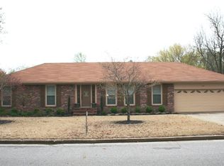140 Fairfield Dr, Dyersburg, TN 38024