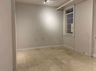 3095 30th St #1B, Astoria, NY 11102