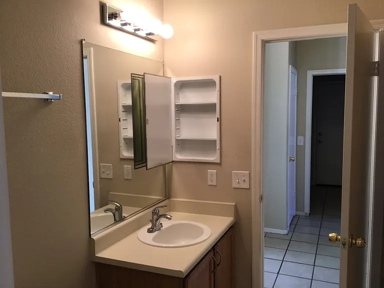 5706 E Forge Cir — Photo 15