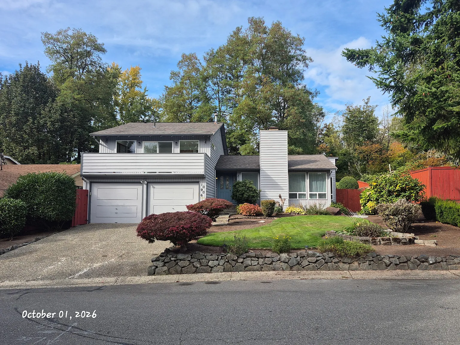 3 bed, 1930 sqft, $4,000 — Photo 1