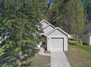 2757 N Acorn Park Dr, Jacksonville, FL 32218