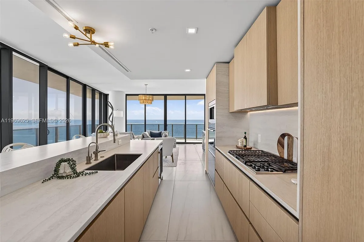 Building Photo - 900 N Ocean Blvd #906