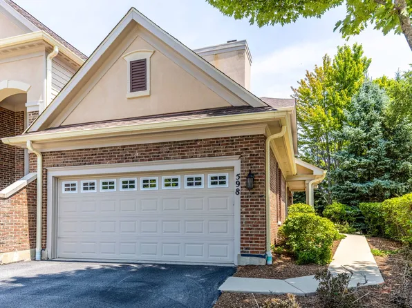 598 Harvey Lake Dr, Vernon Hills, IL 60061
