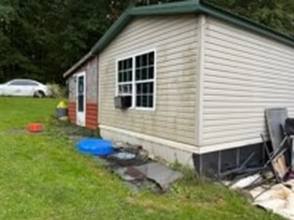 10429 Paden Rd, Guys Mills, PA 16327