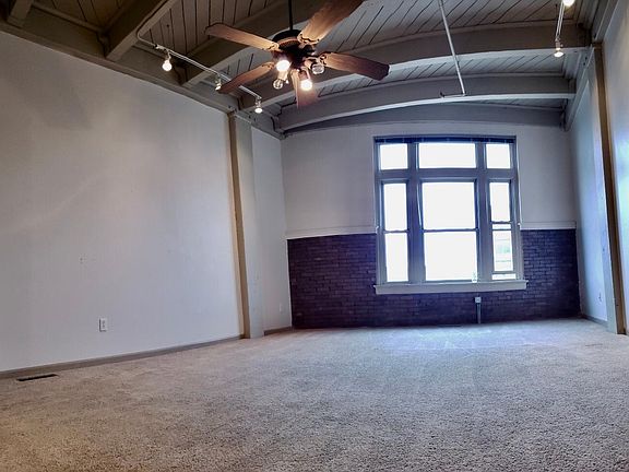 3rd image of 1020 Leavenworth St APT 330