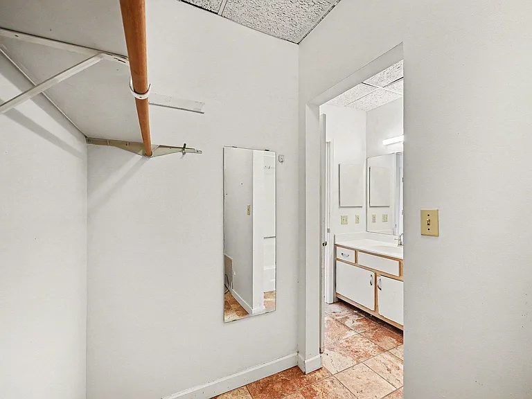 431 S 7th St #2610 — Photo 9