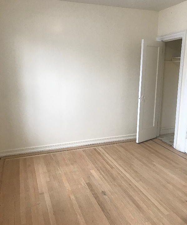 2nd image of 10325 121st St #2