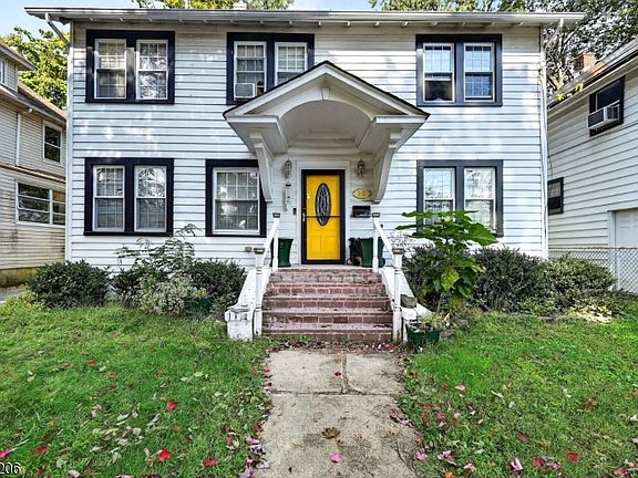 4th image of 18 Randolph Rd