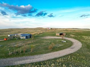 2 Cameo Rd, Douglas, WY 82633