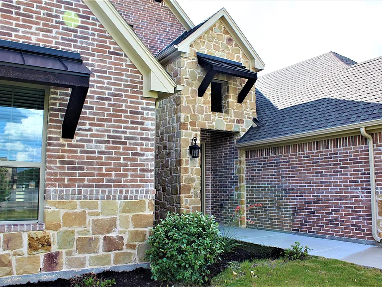 2404 Wills Way Dr — Photo 62