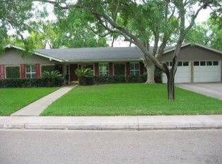 14 Thornhill Trl, Brownsville, TX 78521