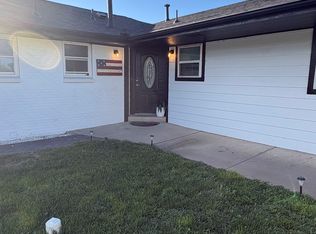 19221 E 16th Ave, Aurora, CO 80011