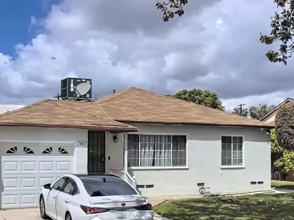 7867 Stansbury Ave