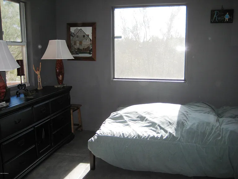 2801 S Paradise Mountain Rd — Photo 9