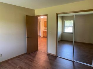 102 Annetta Ave, Hoyt, KS 66440