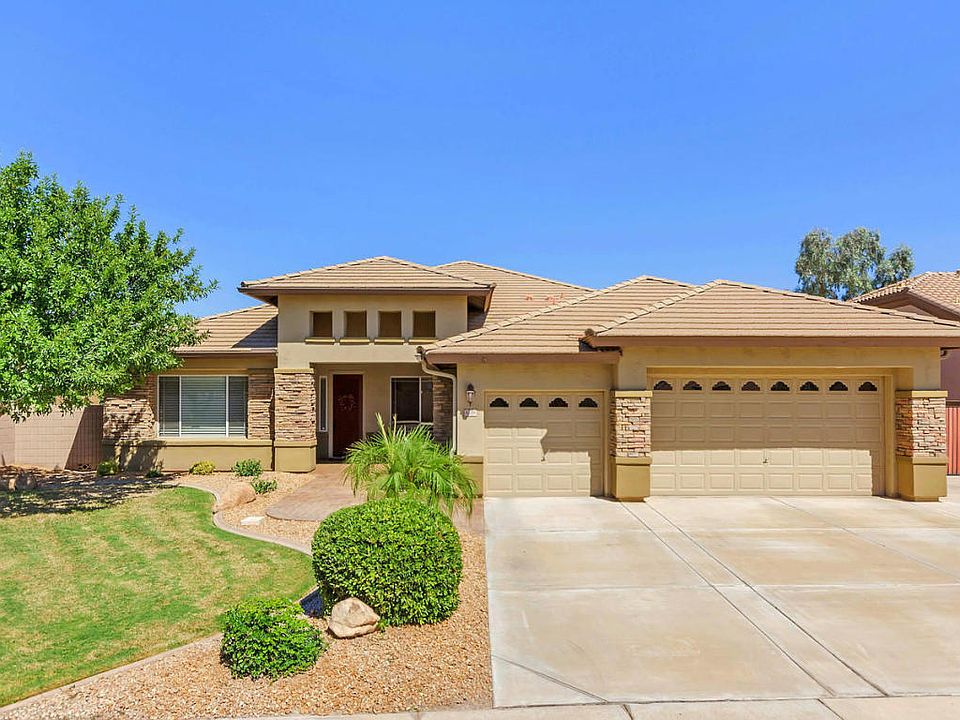 1st image of 8208 W Carlota Ln