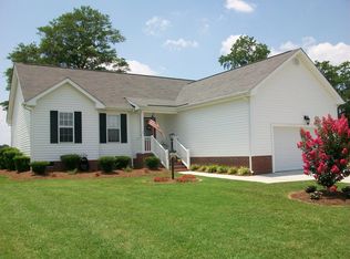 224 Sunridge Ln, Pikeville, NC 27863