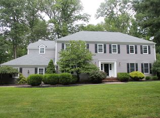 1 Campbells Brook Rd, Whitehouse Station, NJ 08889