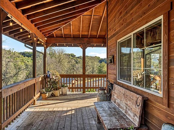 4th image of 5963 Eickhoff Road