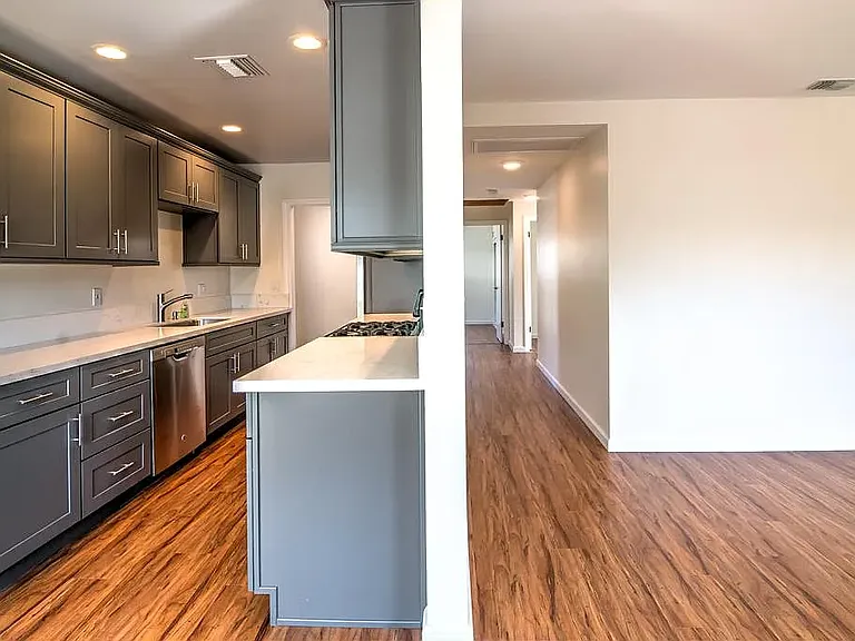 1268 Bresee Ave — Photo 8