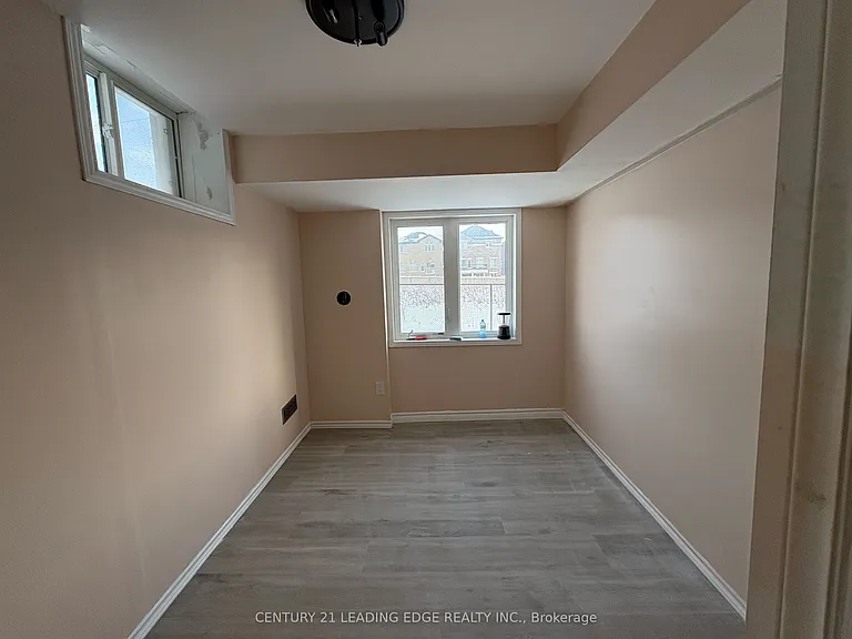 1117 Cameo St #BASEMENT — Photo 5