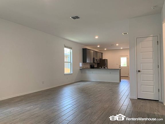 5th image of 175 Kinsley Way