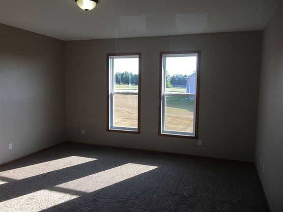 4th image of 4651 Whitespire Dr