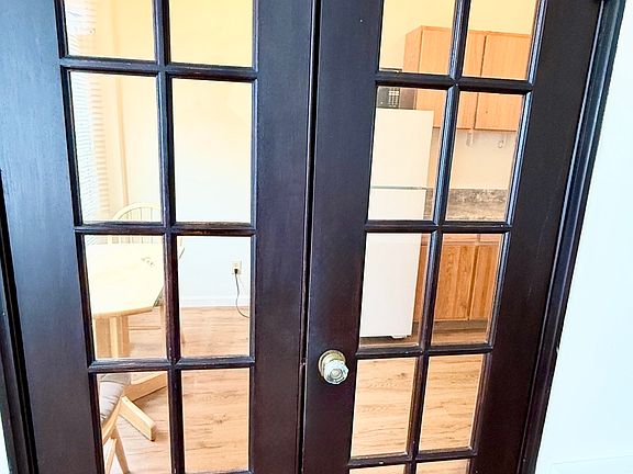 4th image of 2501 Hearst Ave #202
