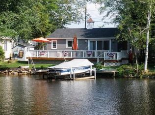 30 Hamilton Dr, Holland, MA 01521