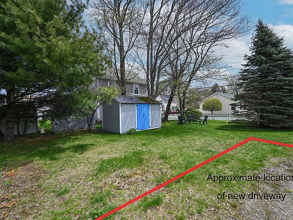 2nd image of 29 Pleasant Street