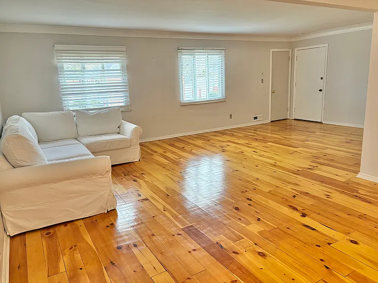 4033 Hillandale Rd #4 — Photo 9