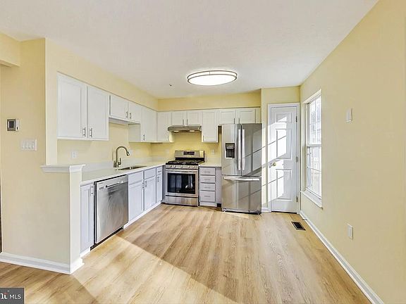 5th image of 8615 Jacks Reef Rd